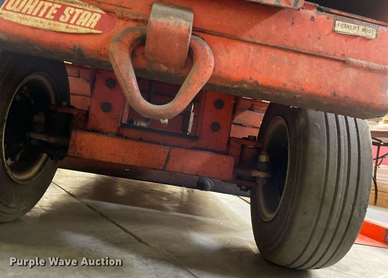 image for item NH9722 Economy SP-1630  scissor lift