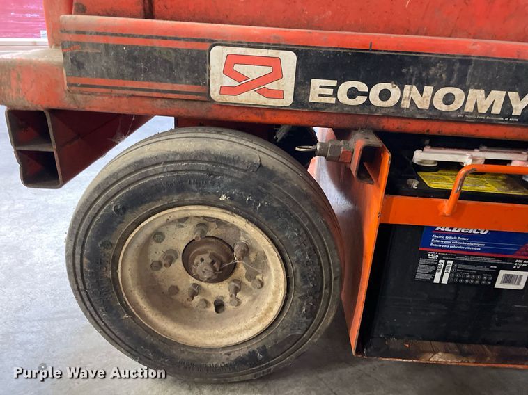 image for item NH9722 Economy SP-1630  scissor lift