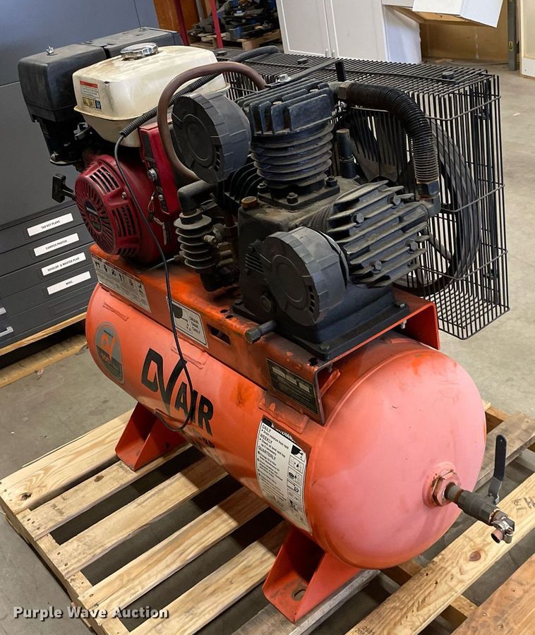 image for item NH9724 Devair 1S11-5530  air compressor