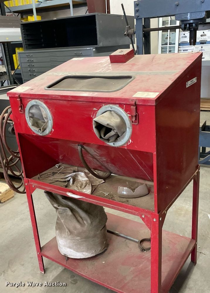 image for item NH9725 Snap-on YA434B  sand blaster