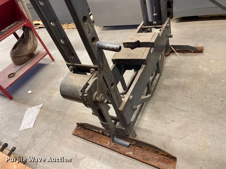 image for item NH9726 1943 KR Wilson 37F  hydraulic press