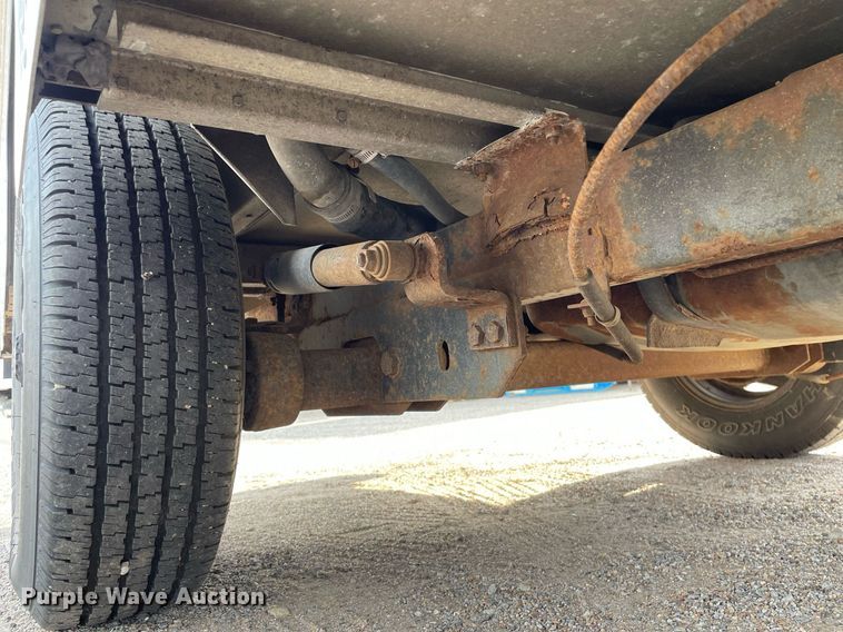 image for item NH9727 1994 UMC Aeromate  delivery van