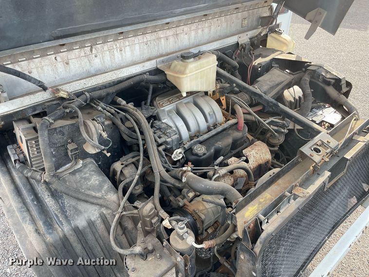 image for item NH9727 1994 UMC Aeromate  delivery van