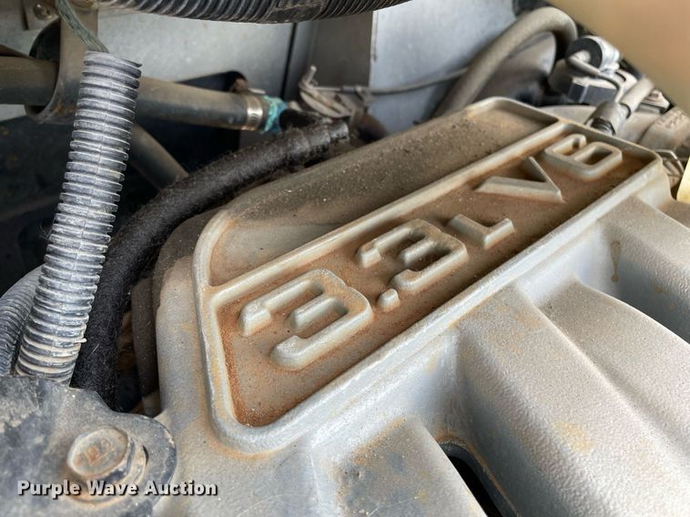 image for item NH9727 1994 UMC Aeromate  delivery van