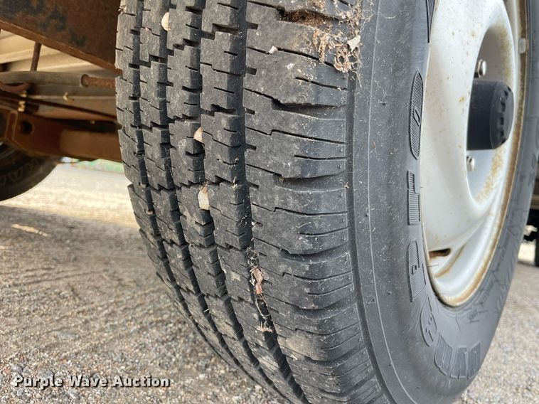 image for item NH9727 1994 UMC Aeromate  delivery van