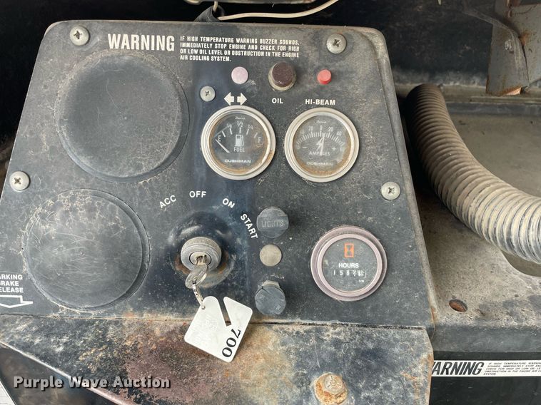 image for item NH9728 1989 Cushman  utility vehicle