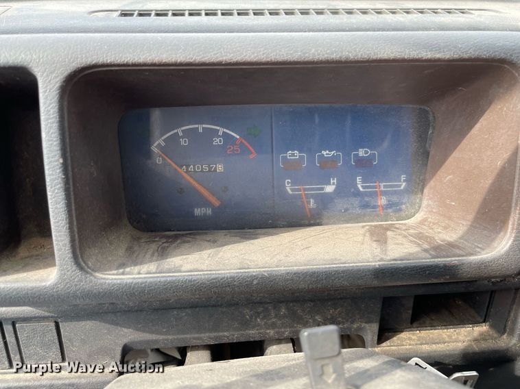 image for item NH9730 1992 Daihatsu S80LP-JTRK  mini truck