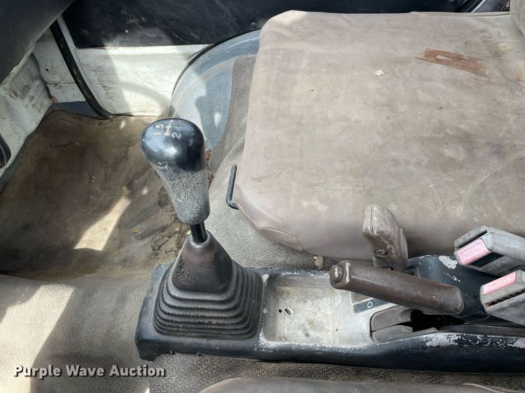 image for item NH9730 1992 Daihatsu S80LP-JTRK  mini truck