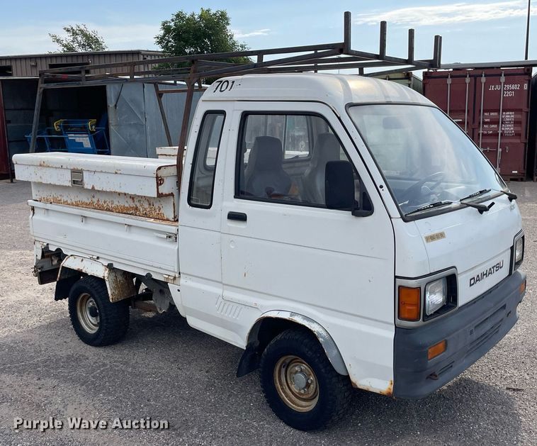 image for item NH9731 1994 Daihatsu S80LP-JTRK  mini truck