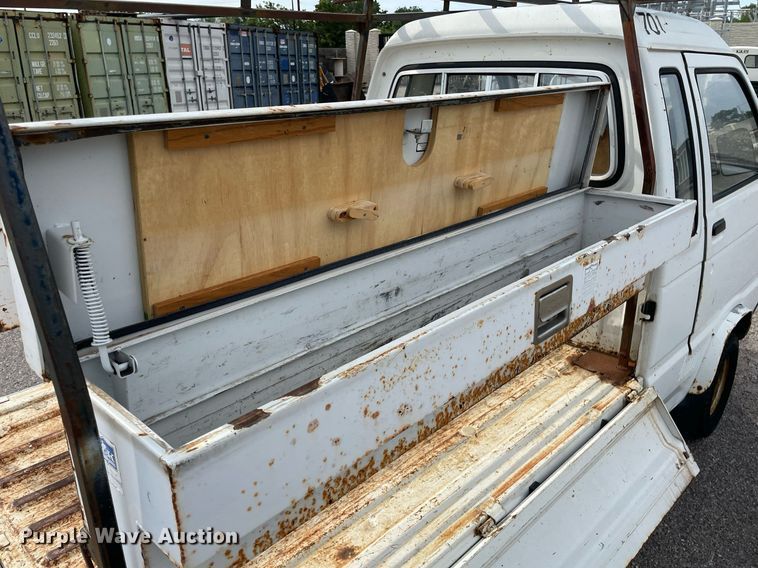 image for item NH9731 1994 Daihatsu S80LP-JTRK  mini truck