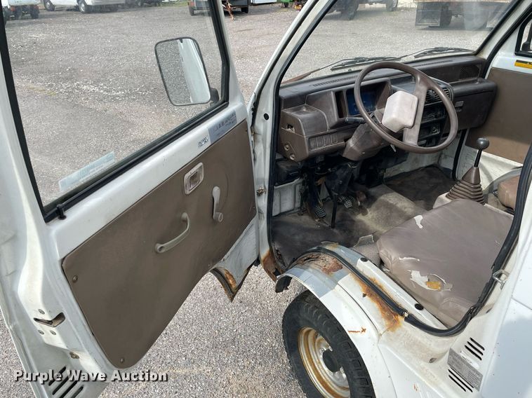 image for item NH9731 1994 Daihatsu S80LP-JTRK  mini truck