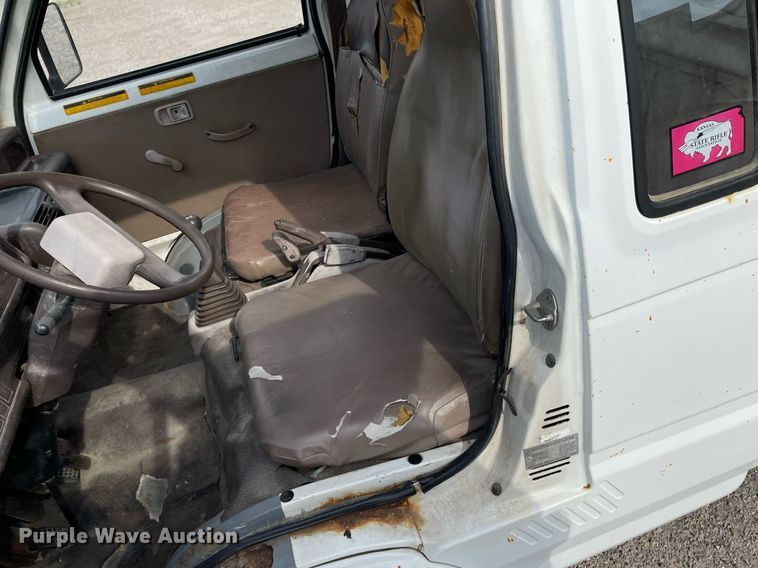 image for item NH9731 1994 Daihatsu S80LP-JTRK  mini truck