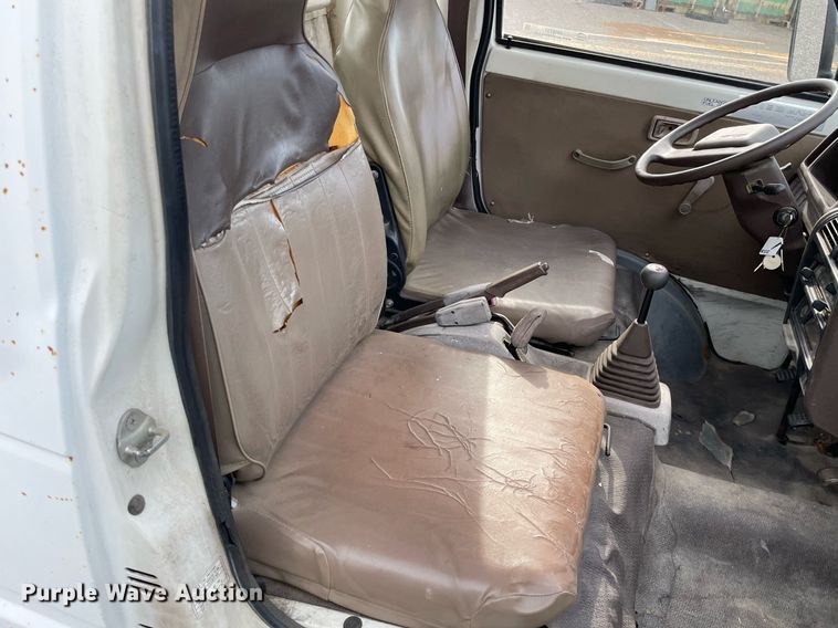 image for item NH9731 1994 Daihatsu S80LP-JTRK  mini truck