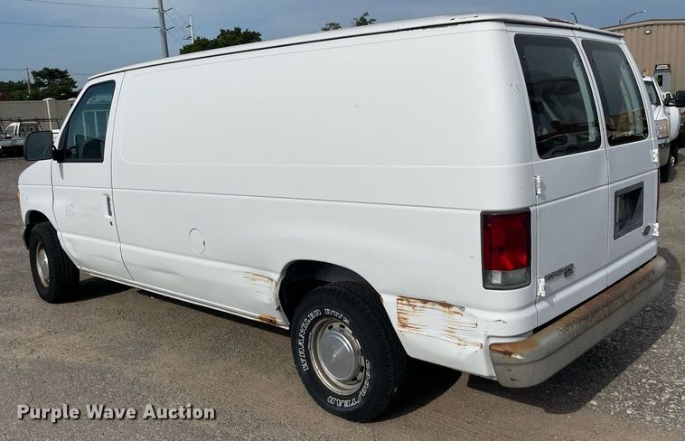 image for item NH9732 1996 Ford Econoline 150  van