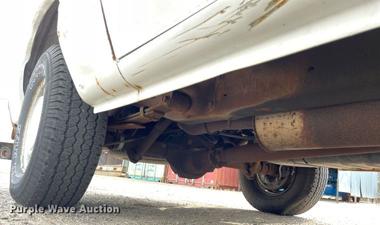 image for item NH9732 1996 Ford Econoline 150  van