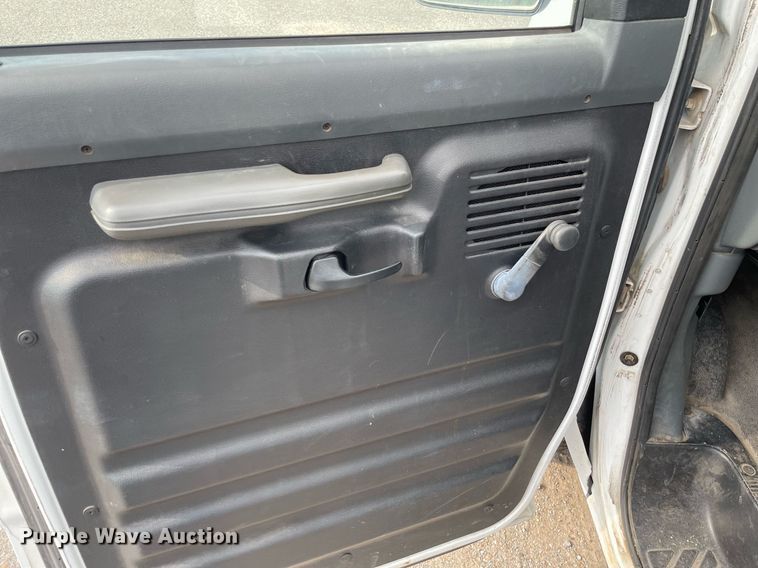 image for item NH9732 1996 Ford Econoline 150  van