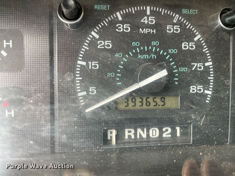 image for item NH9732 1996 Ford Econoline 150  van