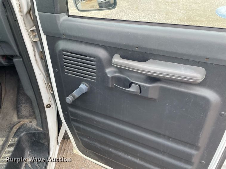 image for item NH9732 1996 Ford Econoline 150  van