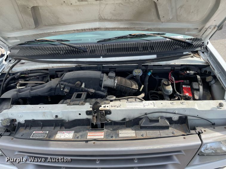 image for item NH9732 1996 Ford Econoline 150  van