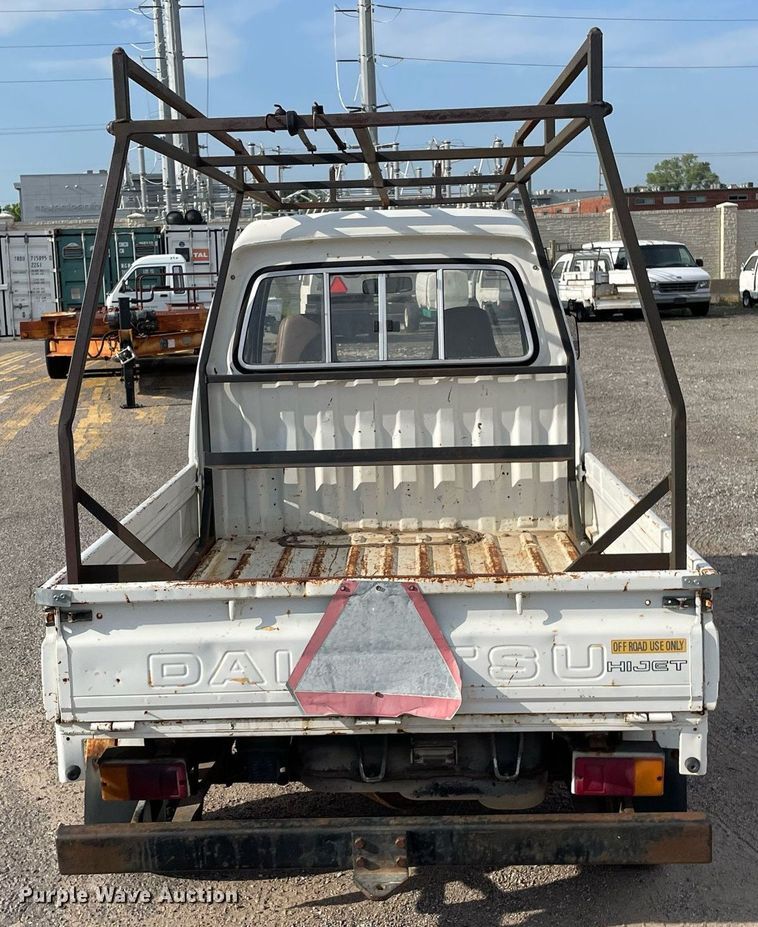 image for item NH9733 1993 Daihatsu JumboCB  mini truck