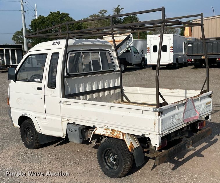 image for item NH9733 1993 Daihatsu JumboCB  mini truck