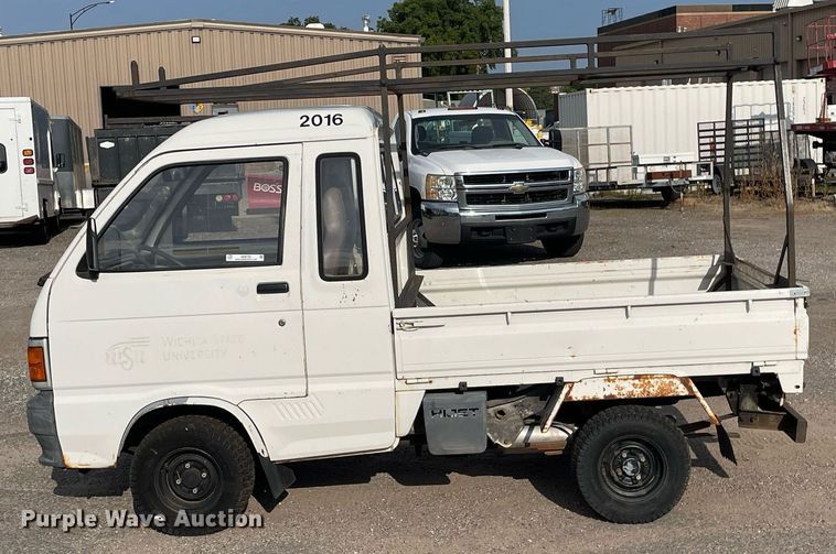image for item NH9733 1993 Daihatsu JumboCB  mini truck