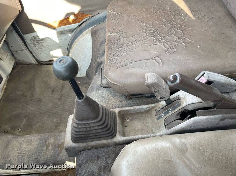 image for item NH9733 1993 Daihatsu JumboCB  mini truck