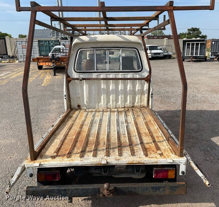 image for item NH9734 1993 Daihatsu JumboCB  mini truck