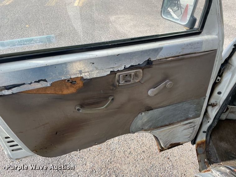 image for item NH9734 1993 Daihatsu JumboCB  mini truck