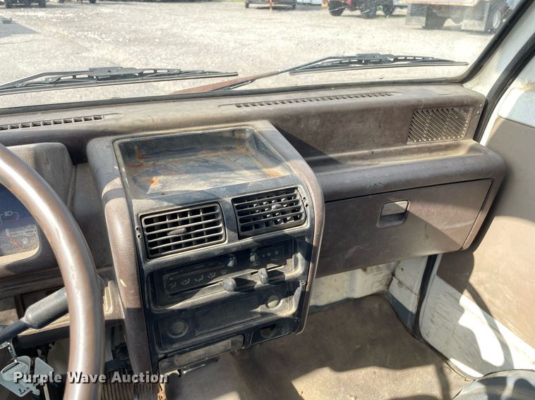 image for item NH9734 1993 Daihatsu JumboCB  mini truck