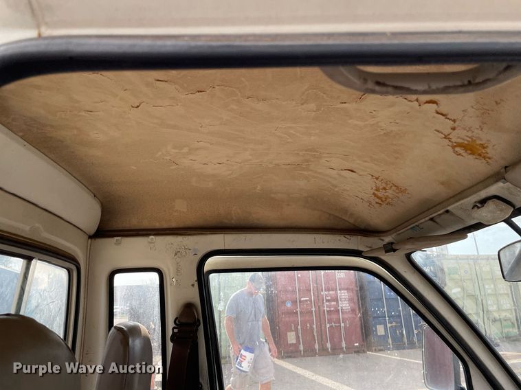 image for item NH9734 1993 Daihatsu JumboCB  mini truck