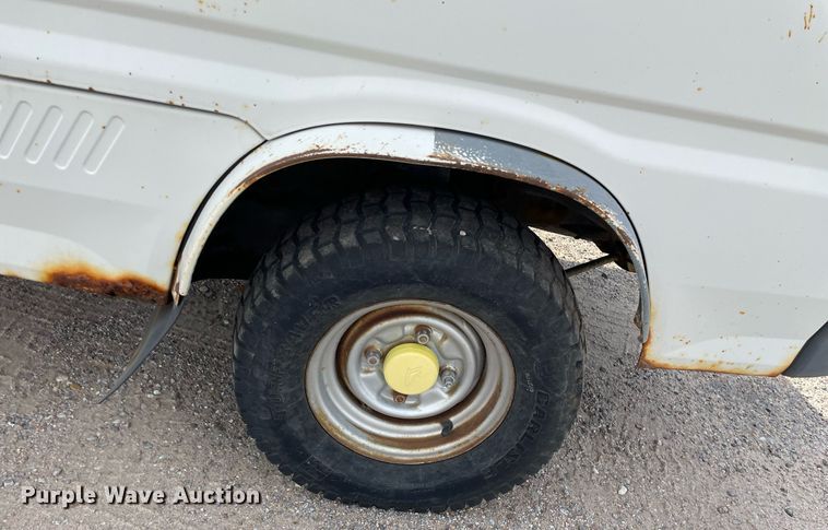 image for item NH9734 1993 Daihatsu JumboCB  mini truck