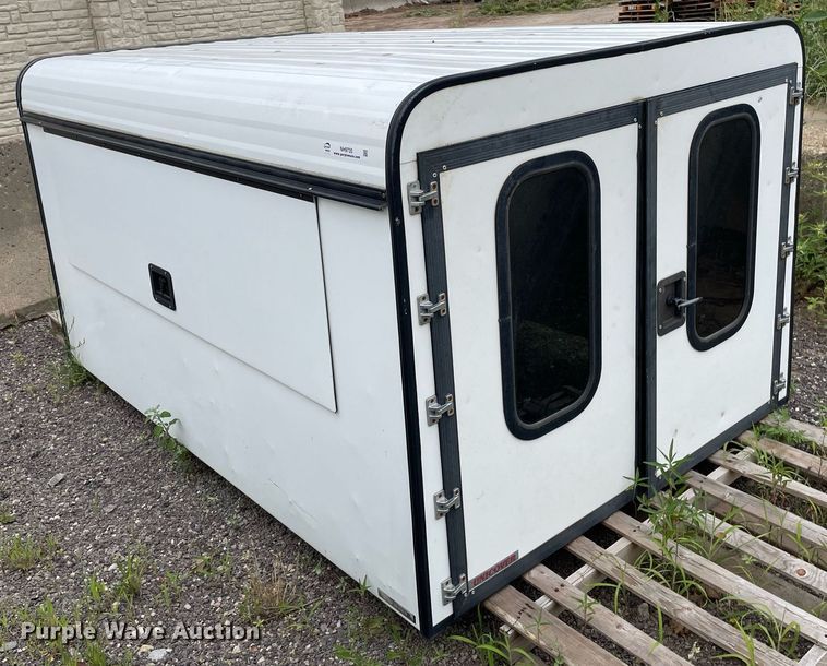 image for item NH9735 Unicover Pro Series  pickup truck topper