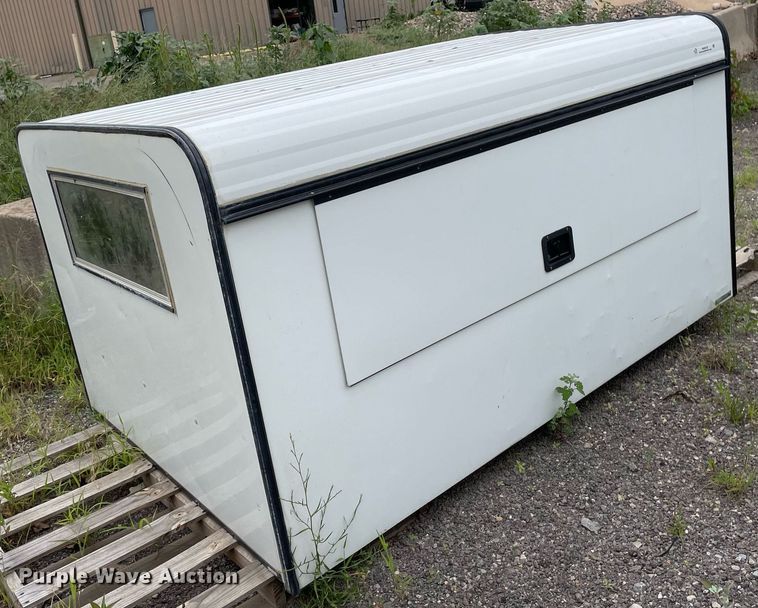 image for item NH9735 Unicover Pro Series  pickup truck topper