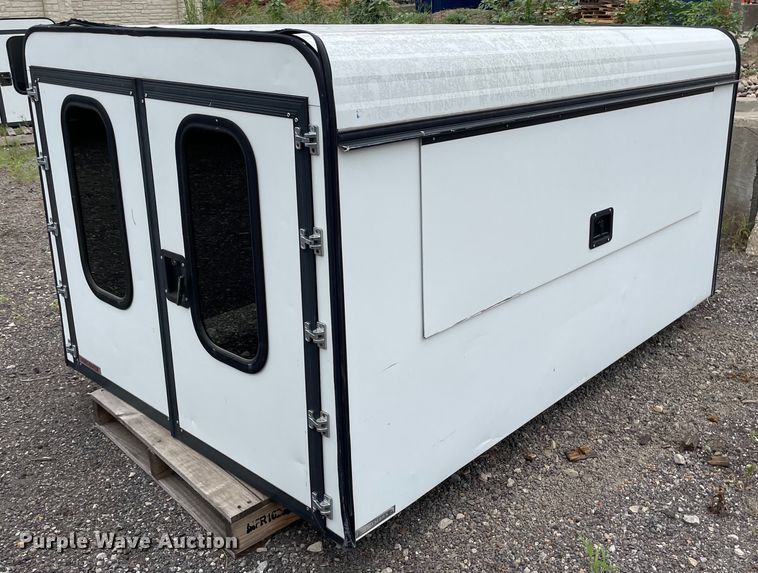 image for item NH9736 Unicover Pro Series  pickup truck topper