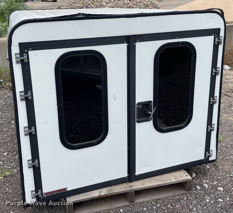 image for item NH9736 Unicover Pro Series  pickup truck topper