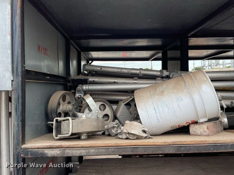 image for item NH9737 Up-Right scaffolding