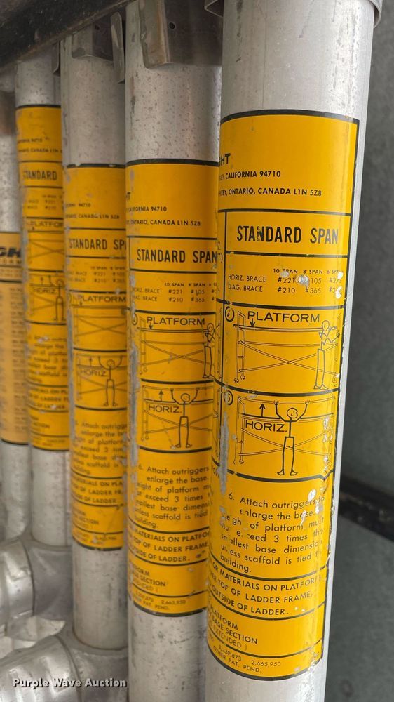 image for item NH9737 Up-Right scaffolding