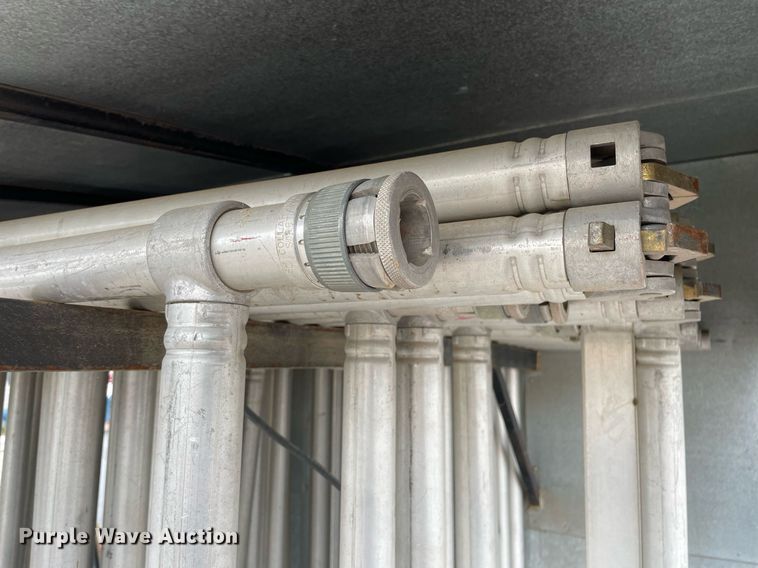 image for item NH9737 Up-Right scaffolding