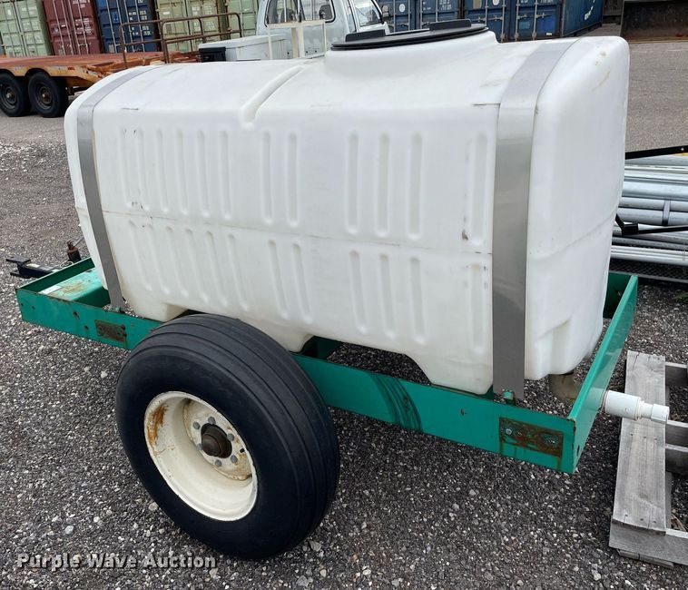 image for item NH9738 Lesco 705308  nurse tank trailer
