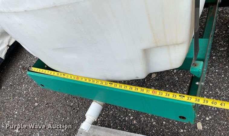 image for item NH9738 Lesco 705308  nurse tank trailer