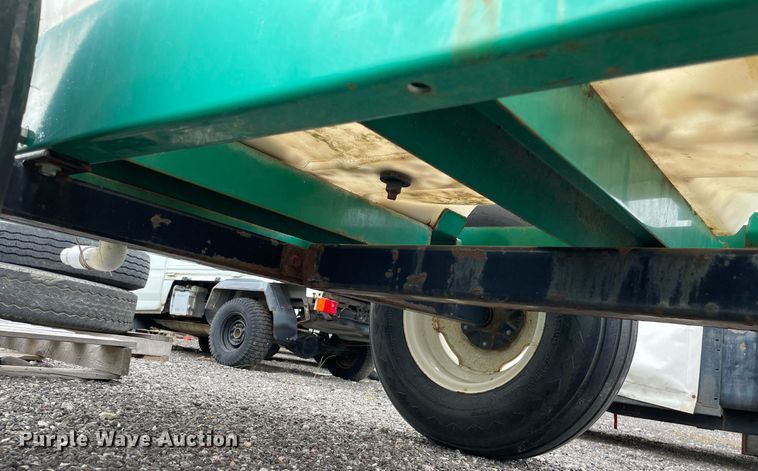 image for item NH9738 Lesco 705308  nurse tank trailer