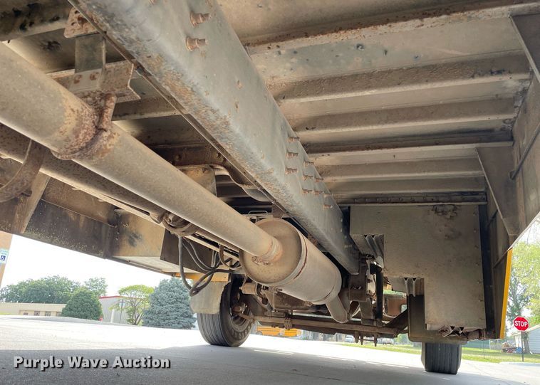 image for item NH9740 2005 Blue Bird  school bus