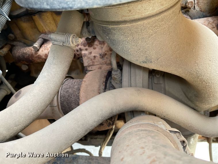 image for item NH9740 2005 Blue Bird  school bus