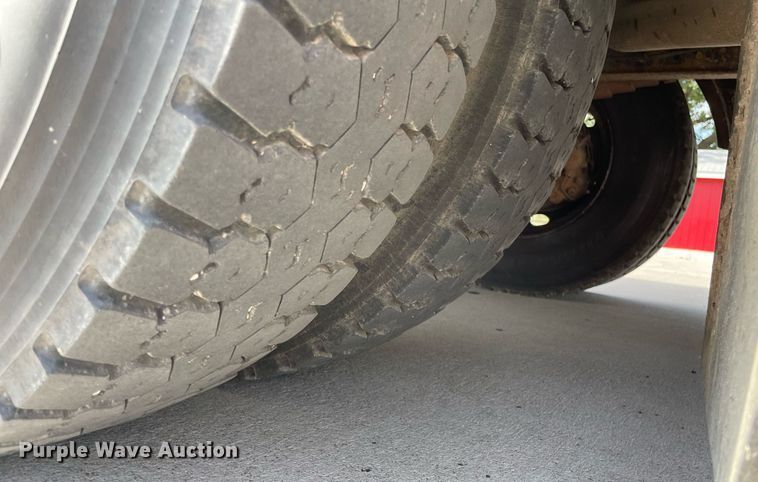 image for item NH9740 2005 Blue Bird  school bus