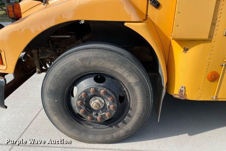 image for item NH9740 2005 Blue Bird  school bus