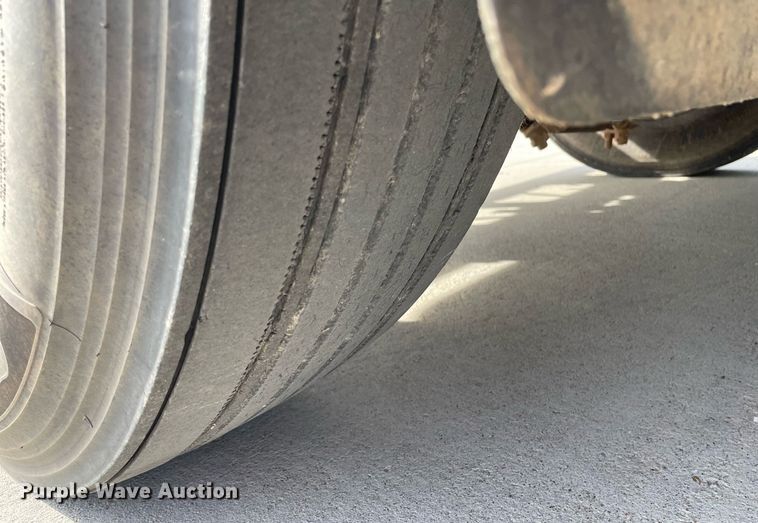 image for item NH9740 2005 Blue Bird  school bus