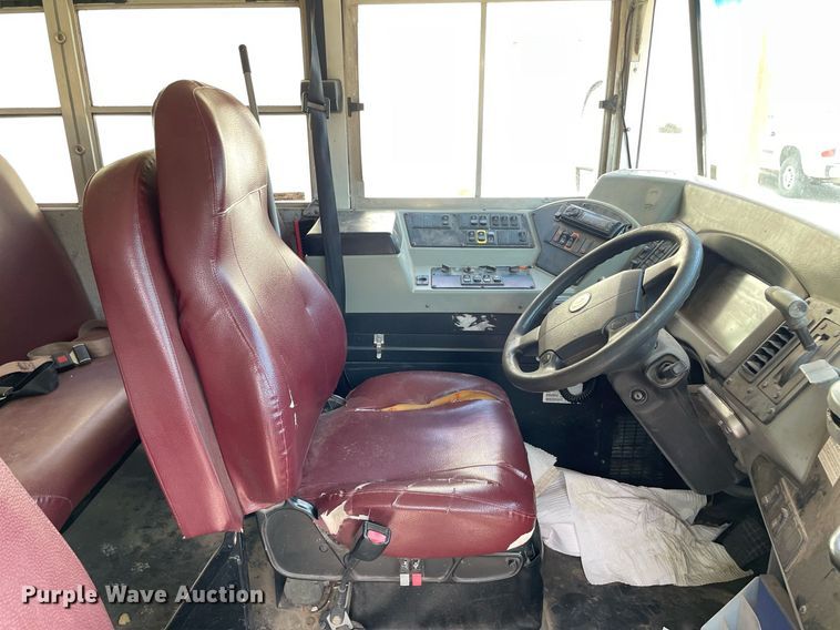 image for item NH9741 2008 Blue Bird  school bus