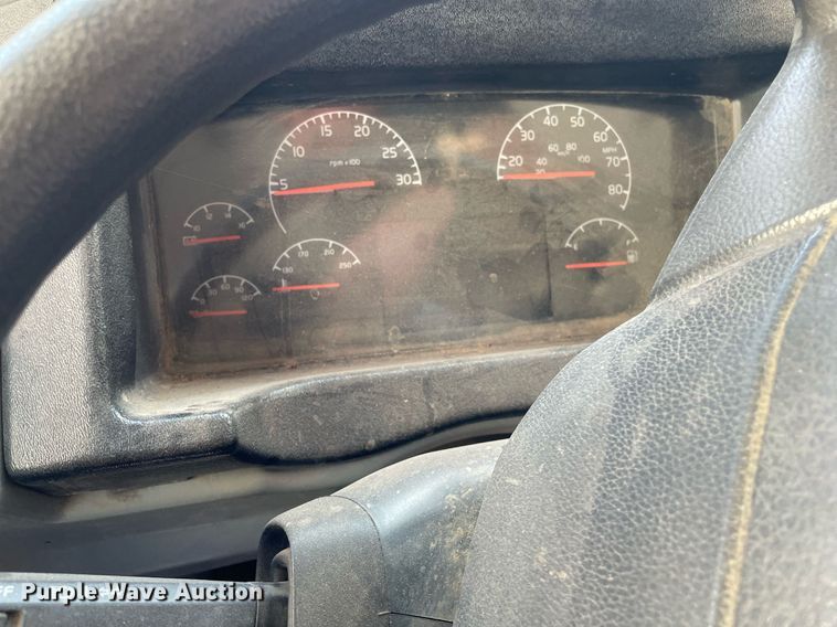 image for item NH9741 2008 Blue Bird  school bus