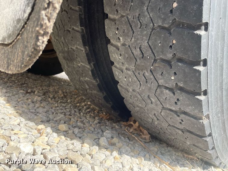 image for item NH9741 2008 Blue Bird  school bus